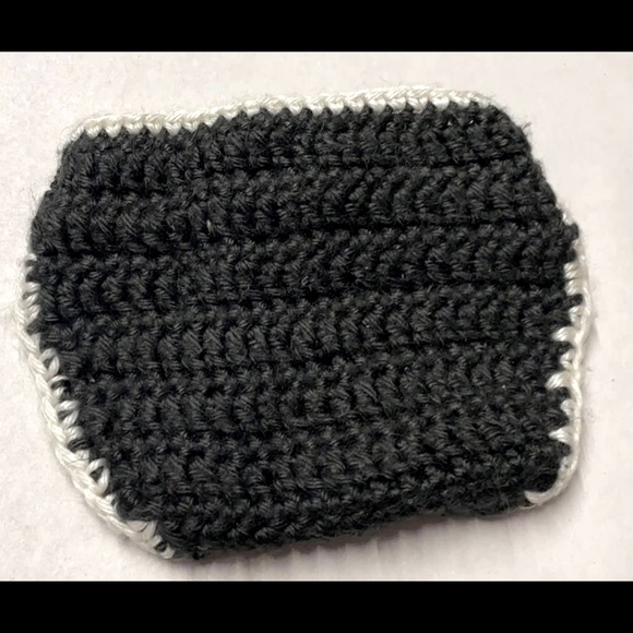 SOLD ✨Crochet Sweater & Beanie hat✨ - Picture 2 of 4